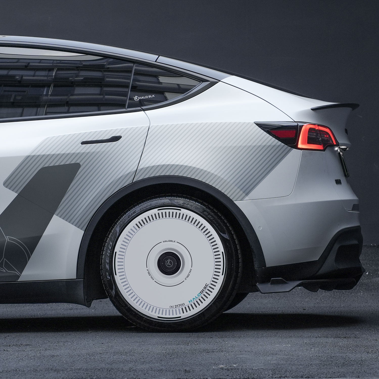 HALODISC 2 Wheel Covers for Tesla Model Y 19" Gemini Wheels丨Charging